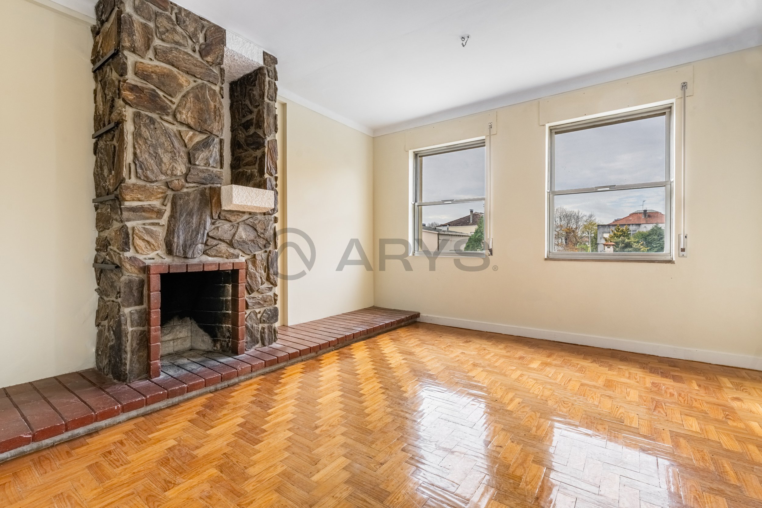 Piso de la casa T4 + 2