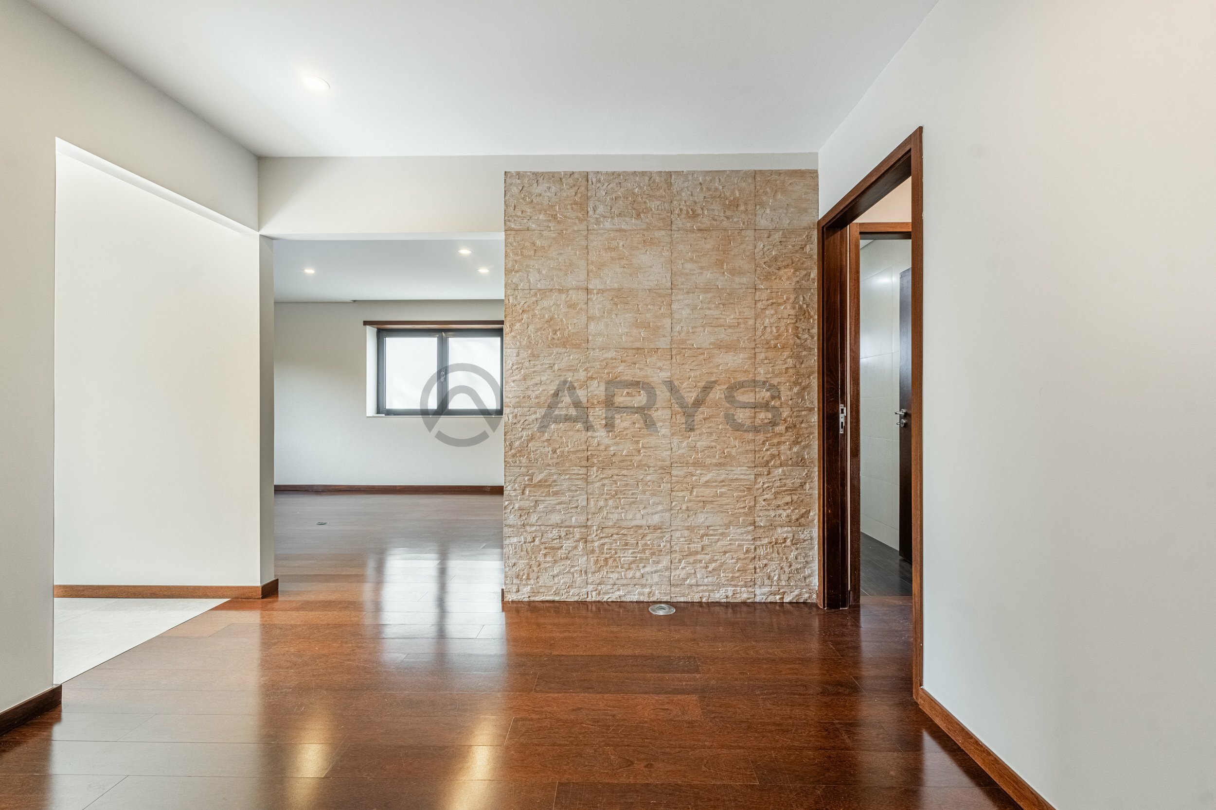Apartment T2 + 1