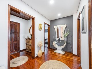 550wynn8b3pks467u49sv.jpg