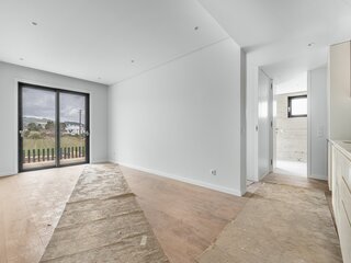 37tbip29hq9nx92vrncq1a.jpg